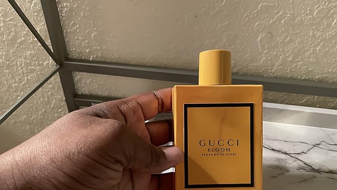 Amazon.com : Gucci Bloom Profumo Di Fiori EDP Spray Women 1 oz