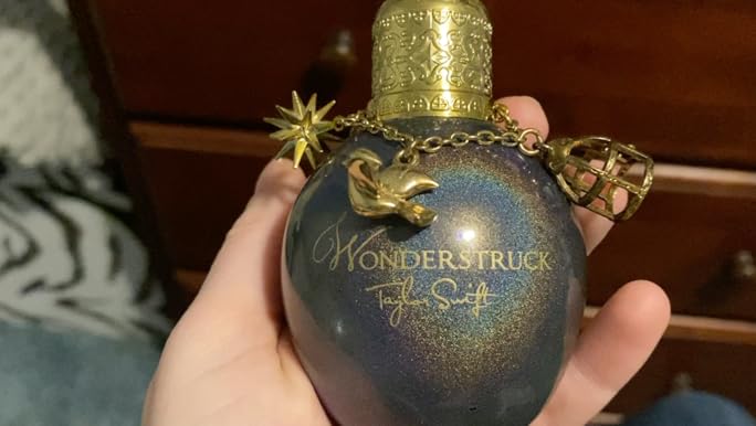 Amazon.com : Wonderstruck Taylor Swift Eau De Parfum Spray, 1.7