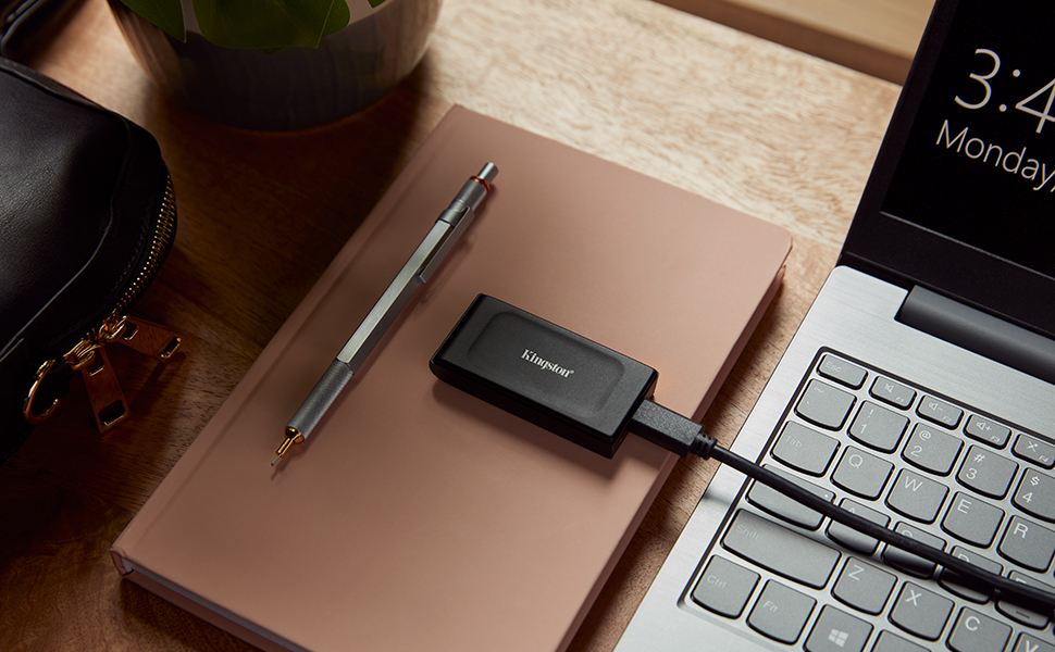 Amazon.com: Kingston XS1000 2TB SSD | Pocket-Sized | USB 3.2 Gen 2