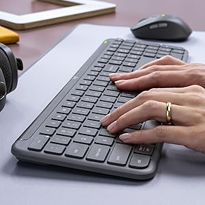 Amazon.co.jp: ロジクール SIGNATURE SLIM ワイヤレス キーボード