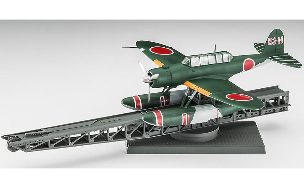 Amazon | ハセガワ 1/72 愛知 E13A1 零式水上偵察機 11型 金剛搭載機 w