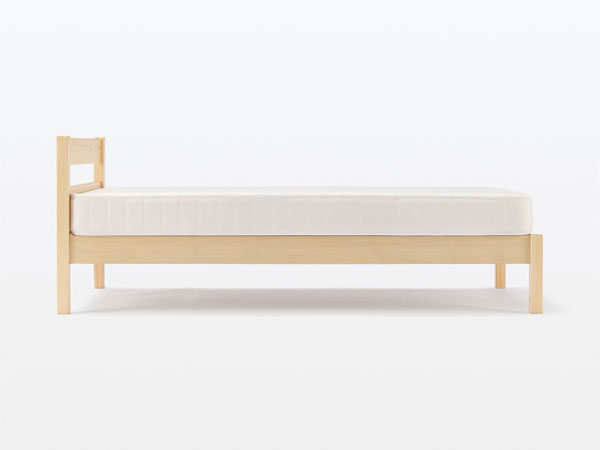 Amazon｜無印良品 木製ベッドフレーム ダブルサイズ 幅147×奥行202×高