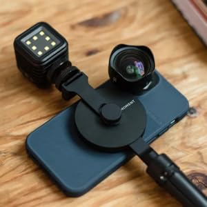 Amazon | Moment Pro Magsafe用三脚マウント(縦向きと横向)。 | Moment