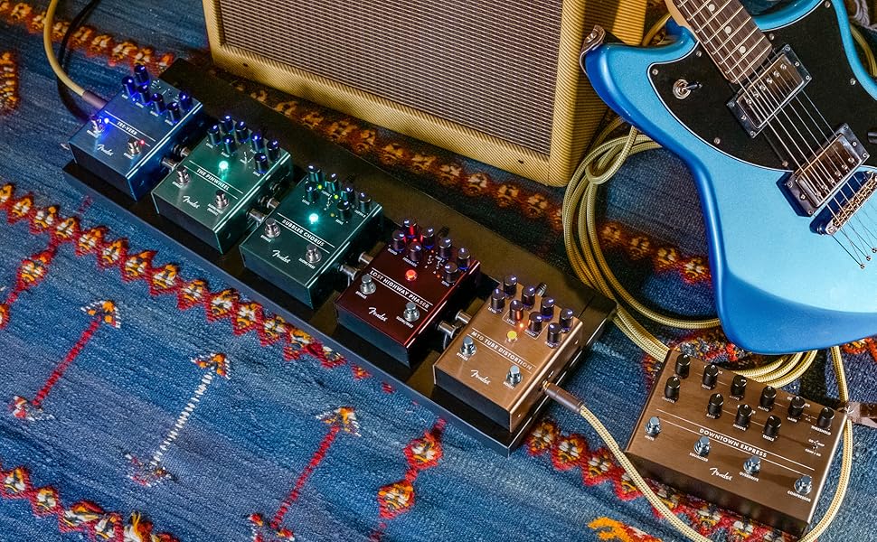 Amazon.com: Fender Tread-Light Wah Pedal : Musical Instruments