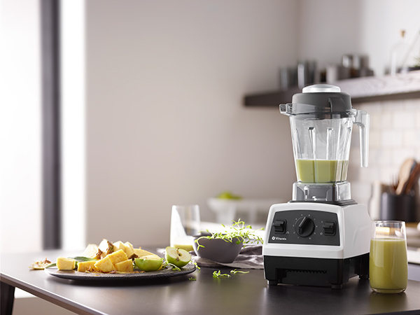 Amazon | 【公式】Vitamix E310 ブラック ミキサー 限定特典付き 1台8