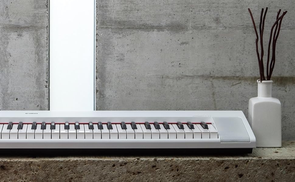 Amazon | ヤマハ YAMAHA 電子キーボード piaggero ブラック NP-12B