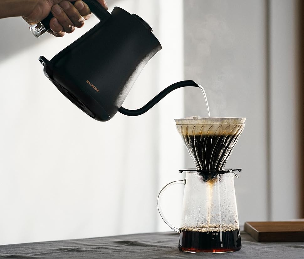 Amazon | 【旧型モデル】バルミューダ ザ・ポット｜電気ケトル