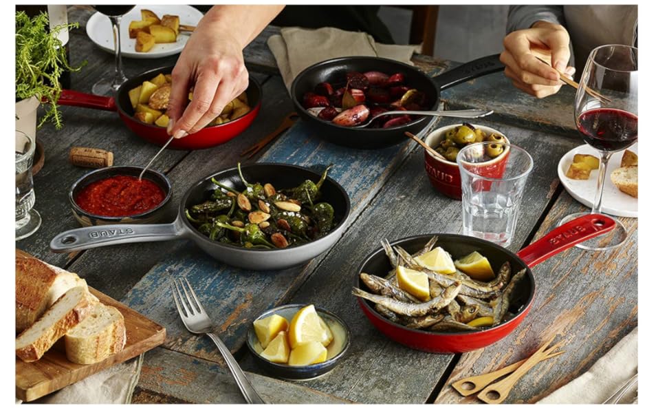 Amazon｜staub ストウブ 「 スキレット チェリー 16cm 」 フライパン