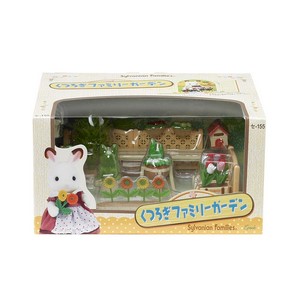 Amazon | シルバニアファミリー ルームセット くつろぎファミリー