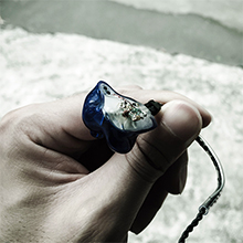 Amazon.co.jp: Unique Melody ハイブリッド型イヤホン MAVERICK II UNM