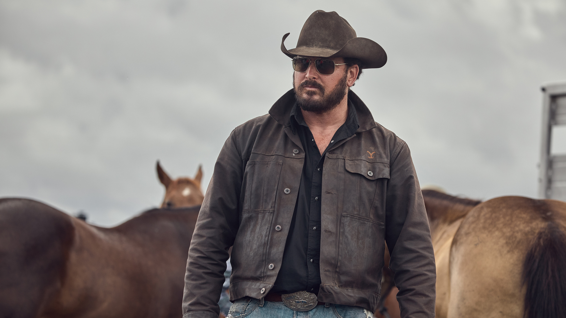 Prime Video: Yellowstone Season 5: Pts 1 & 2