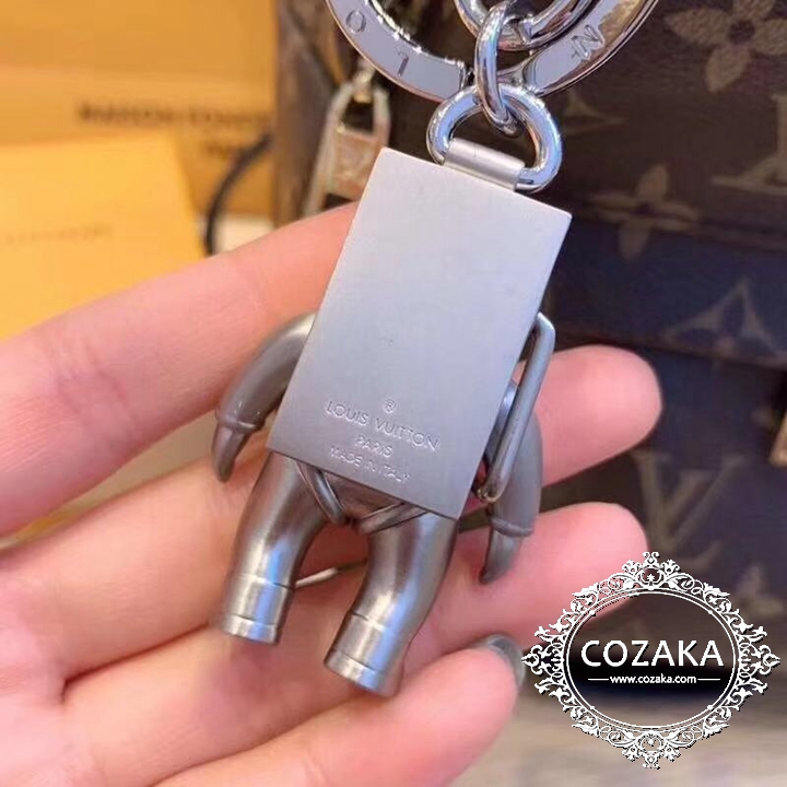 lv キーホルダー 金具 ルイヴィトン キーリング 宇宙飛行士 チャーム