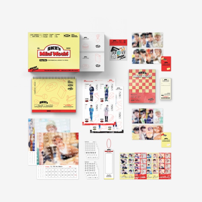 Stray Kids 2023 SEASON'S GREETINGS - SKZ's Mini World | JYP SHOP