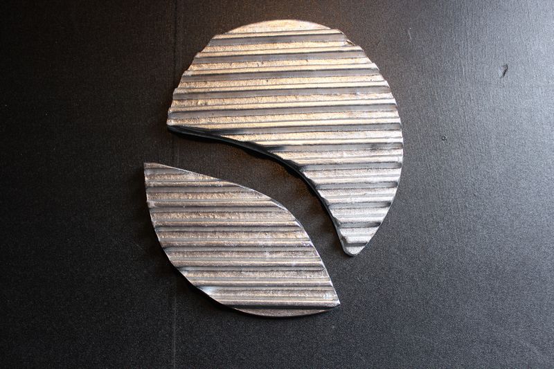 L.S.P社製 ゼファー400/χ用クラッチカバー貼り付けフィン - F－AUTO