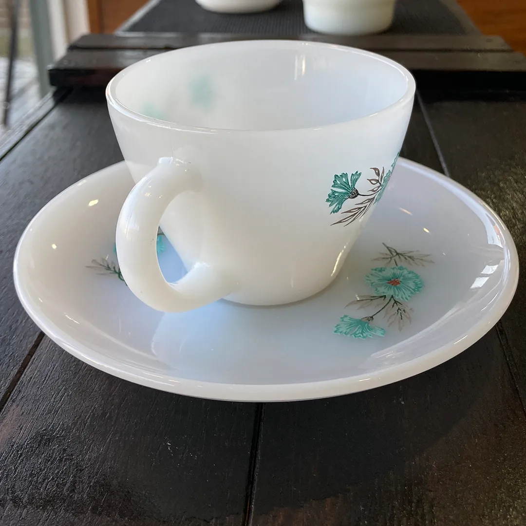 ボニーブルーカップ＆ソーサー 1960年代製造 Fire-king