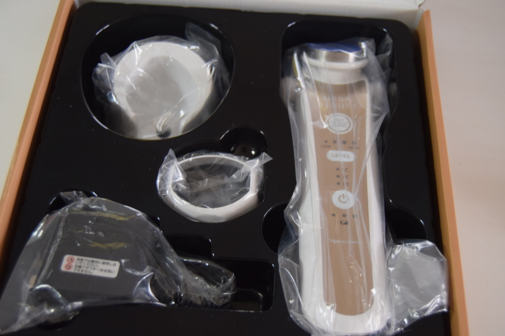 エステに行くより安上がり!? 進化した美顔器「メガビューティ」を使っ