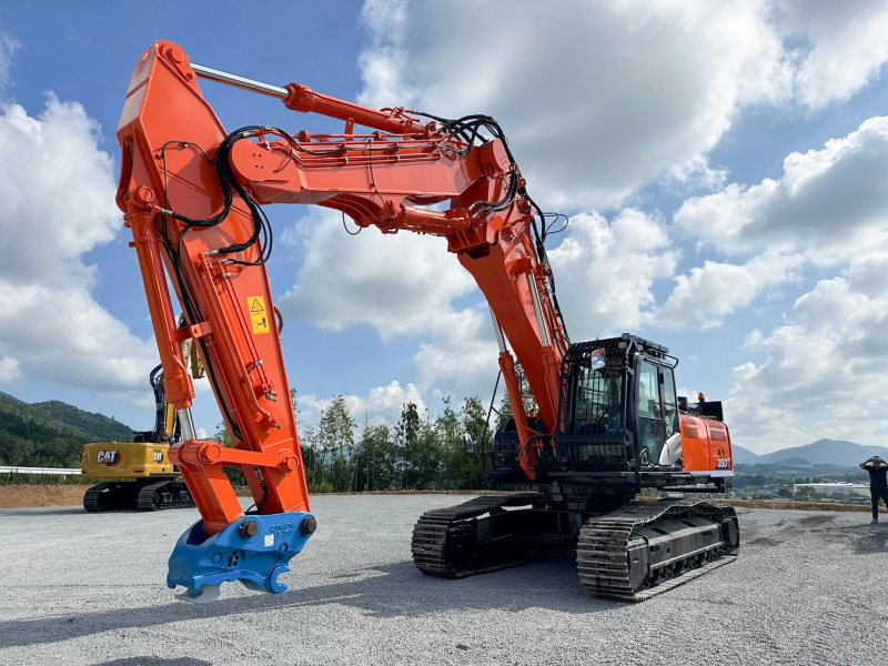 Rat01 三共 フリーダム枠 中古 無加工 シルバー Rat01 三共 フリーダム