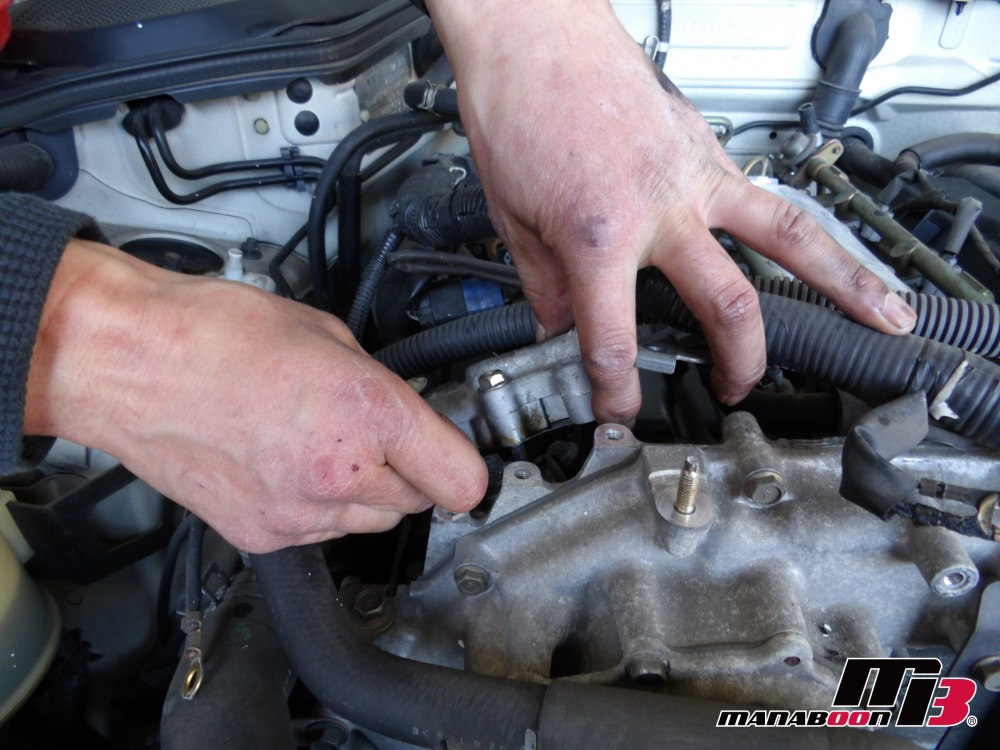 Z33】フェアレディZのタペットカバーパッキン交換です。〜其の2