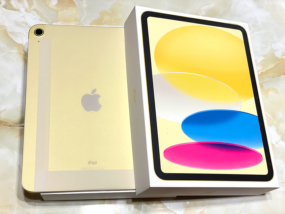 Mac歴30年選手の私が1年落ちの第10世代iPadを開封。イエローは売れてる