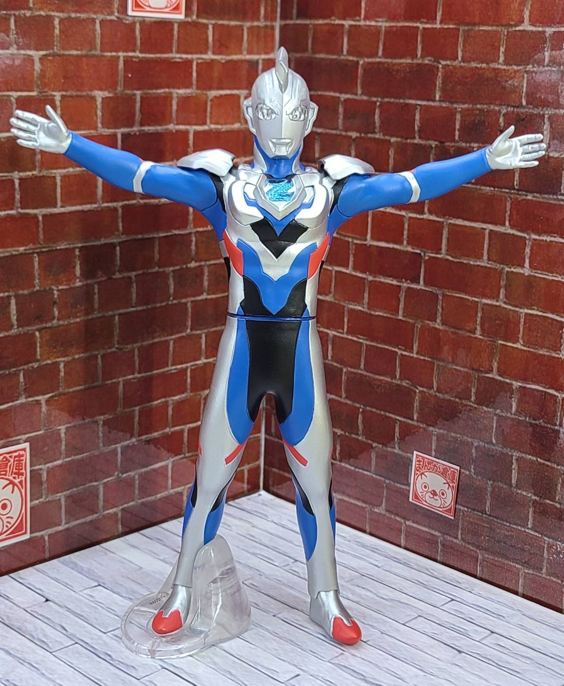 鹿児島店】アミューズ 景品入荷情報《ウルトラマンZ 英雄勇像