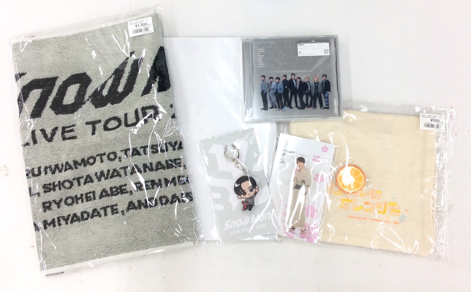 □CD/DVD買取情報です！◇Snow Man グッズ多数買取させて頂きました