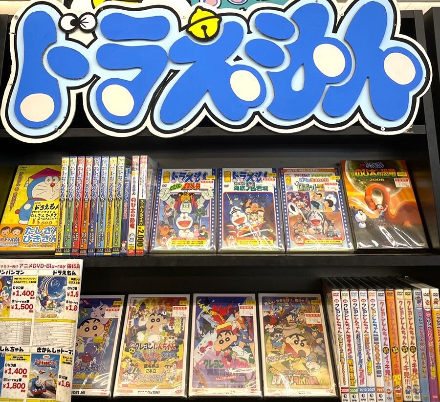 □「ドラえもん」「クレヨンしんちゃん」DVD販売中です！□ | 売るのも