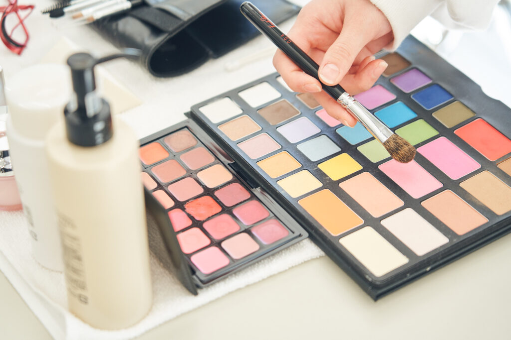 JMA日本メイクアップ技術検定試験 3級、2級 - 真野美容専門学校