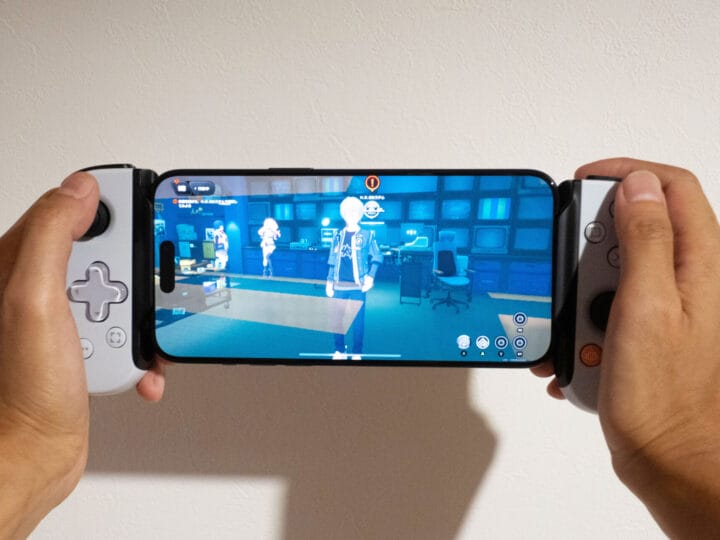 ゼンレスゾーンゼロ」もサクサク！ iPhone用コントローラー「Backbone