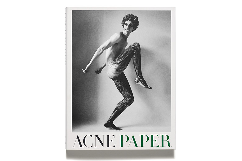 アクネ ペーパー」の歴史を振り返る、総集本が発売！｜Culture