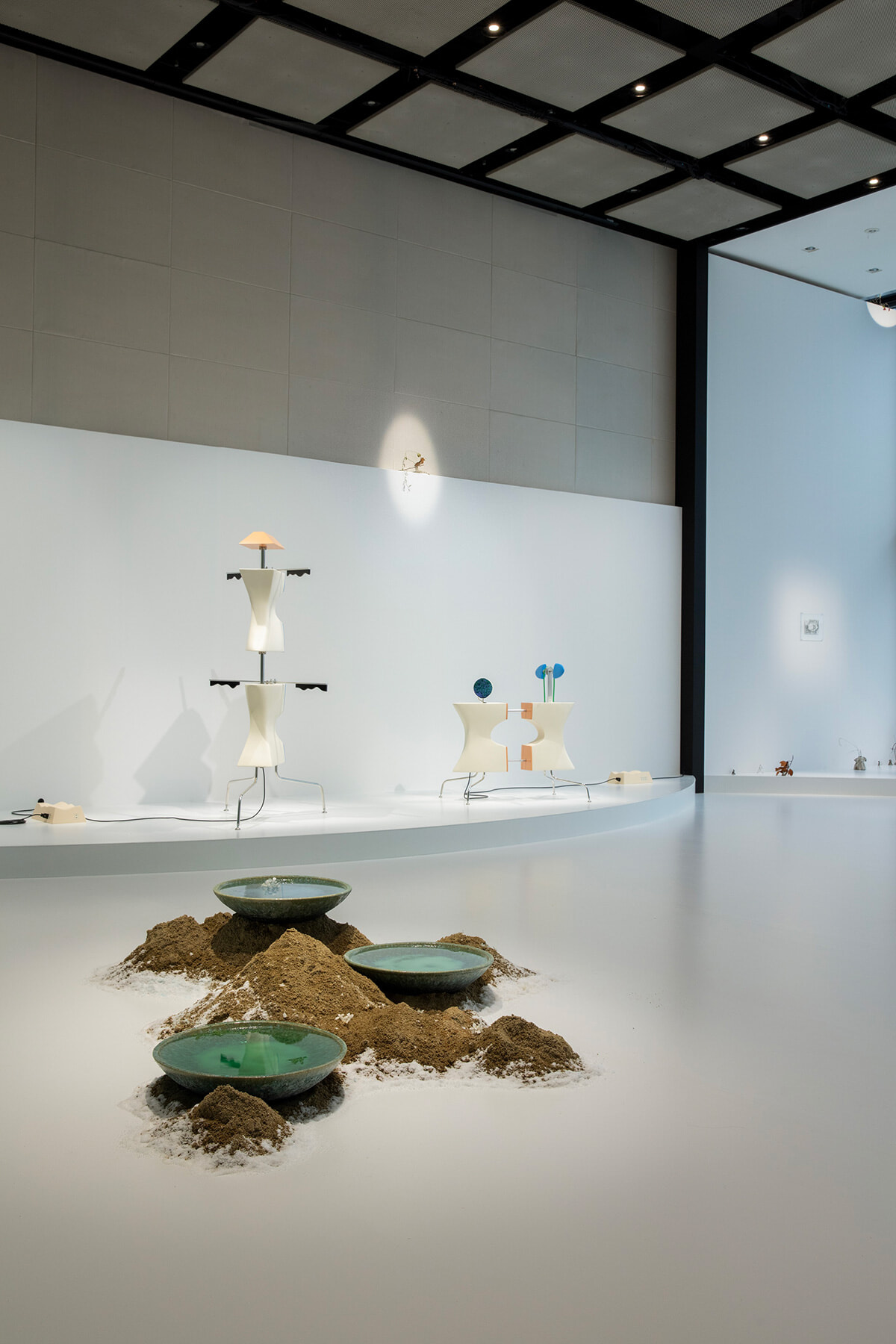 銀座のシャネル・ネクサス・ホールに出現した「創造の庭園」へ