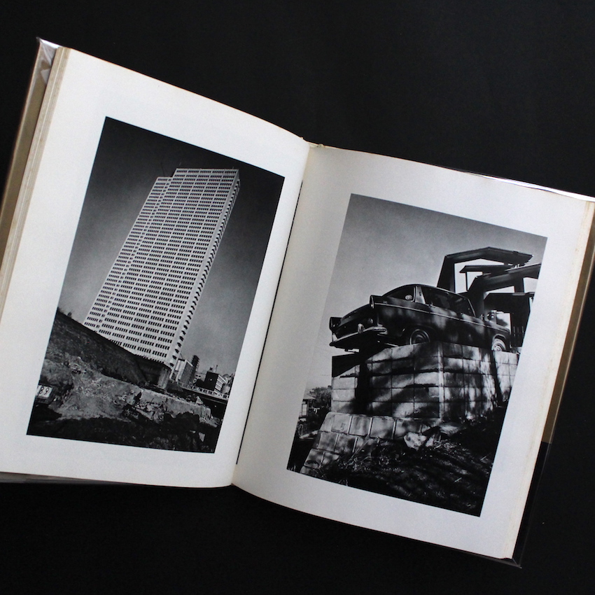 都市 / Metropolis（Signed） - 石元 泰博 / Yasuhiro Ishimoto