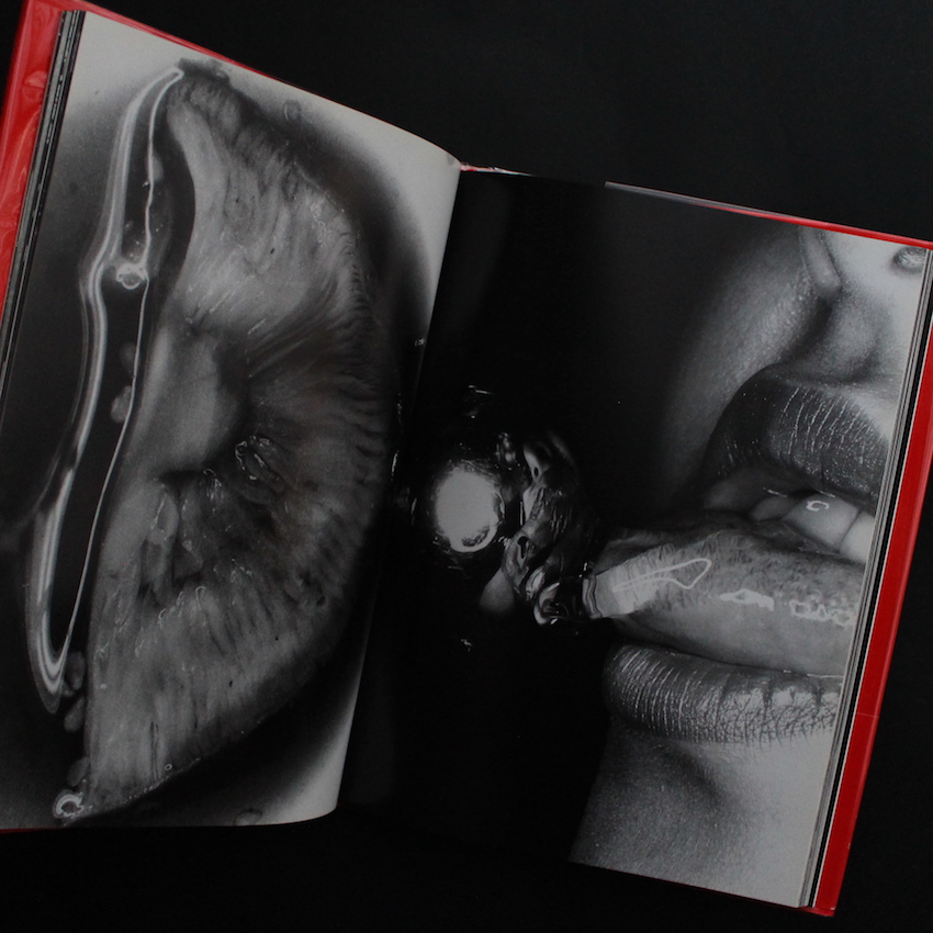 エロトス / Erotos（With OBI） - 荒木 経惟 / Nobuyoshi Araki