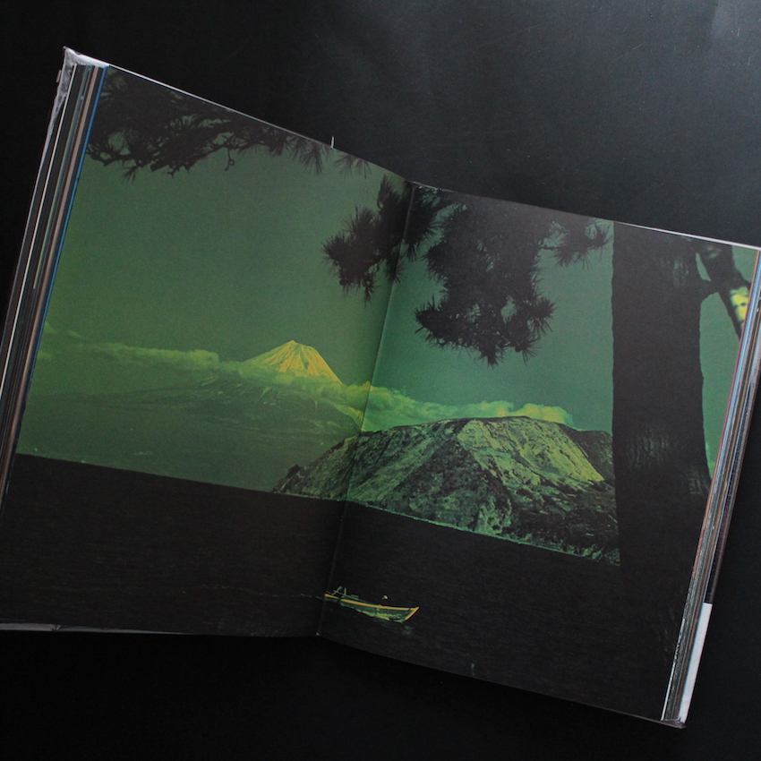 晴れた日 / A Fine Day（Second Printing） - 篠山 紀信 / Kishin