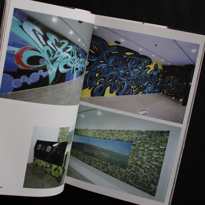 X‐COLOR Graffiti in Japan