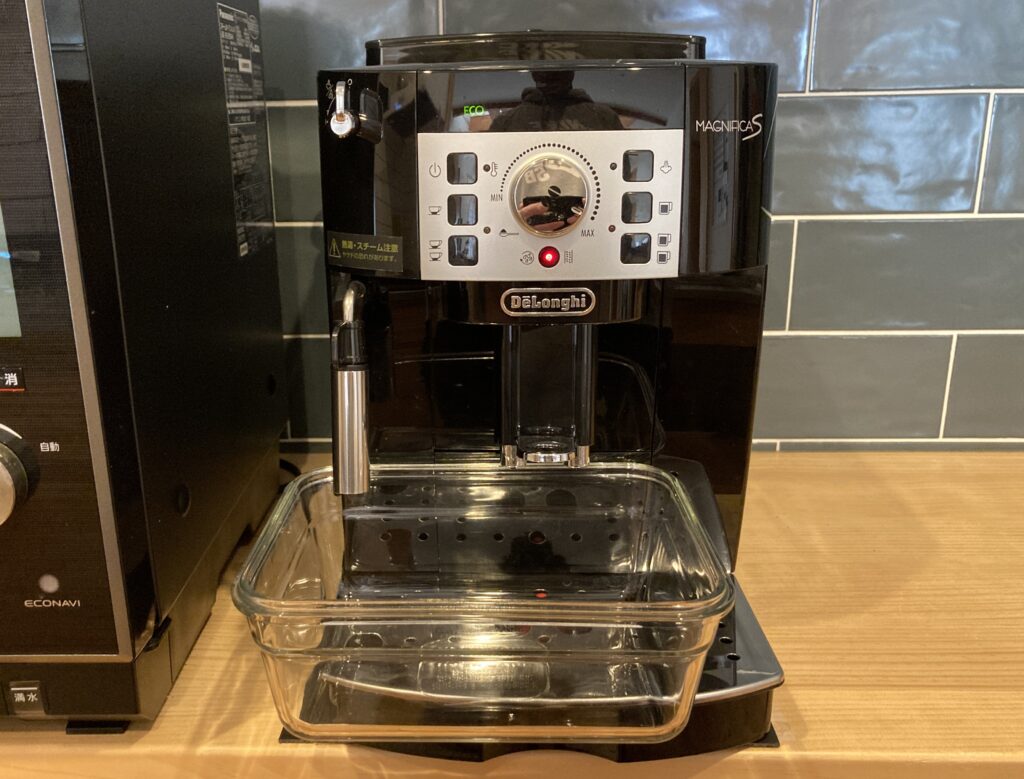 デロンギ・マグニフィカSの石灰除去方法｜写真付きで手順を完全解説！