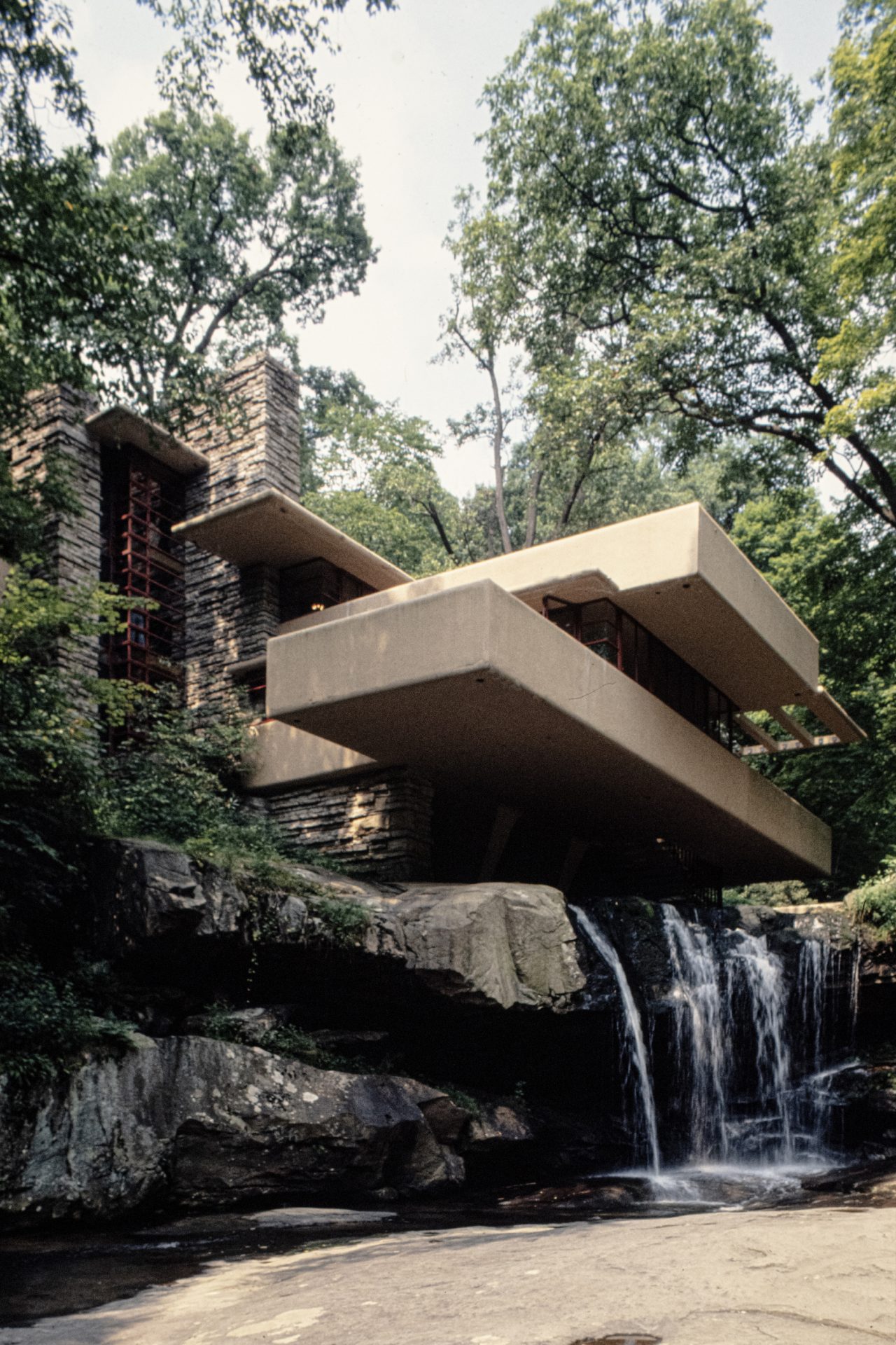 第二回 フランク・ロイド・ライト 開放性以外の役割を与えられた「窓