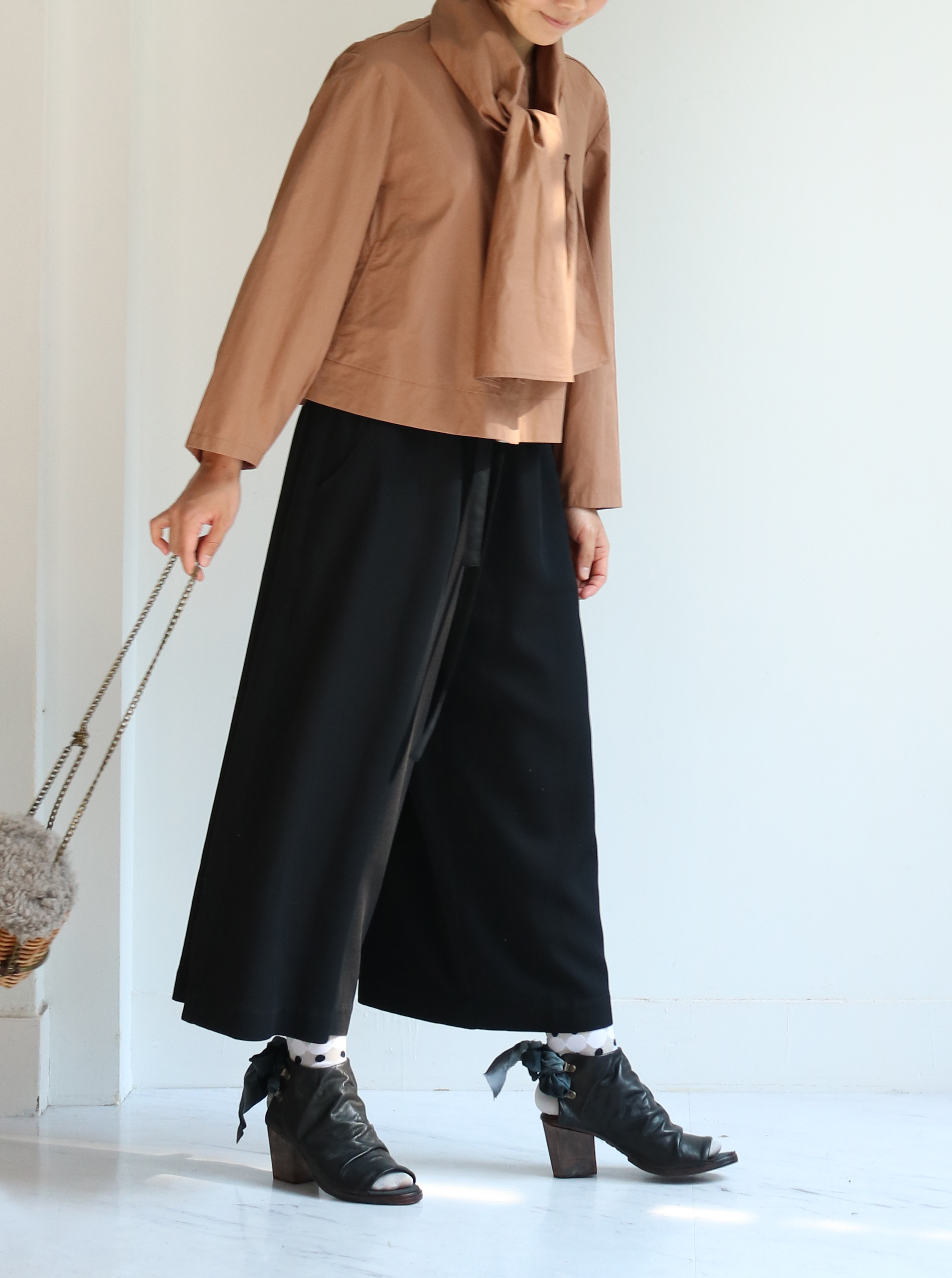 サンパティパンツ」「Sunpatty pants」soutiencollar（ステンカラー