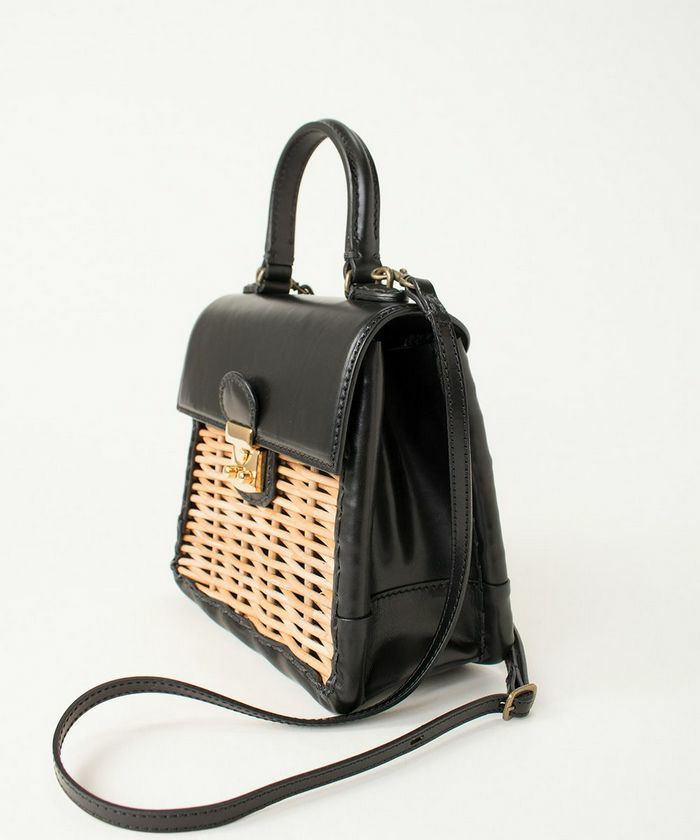 ebagos 【26SS 予約】3月下旬～4月初旬頃入荷予定カーフ・ハンドバッグ