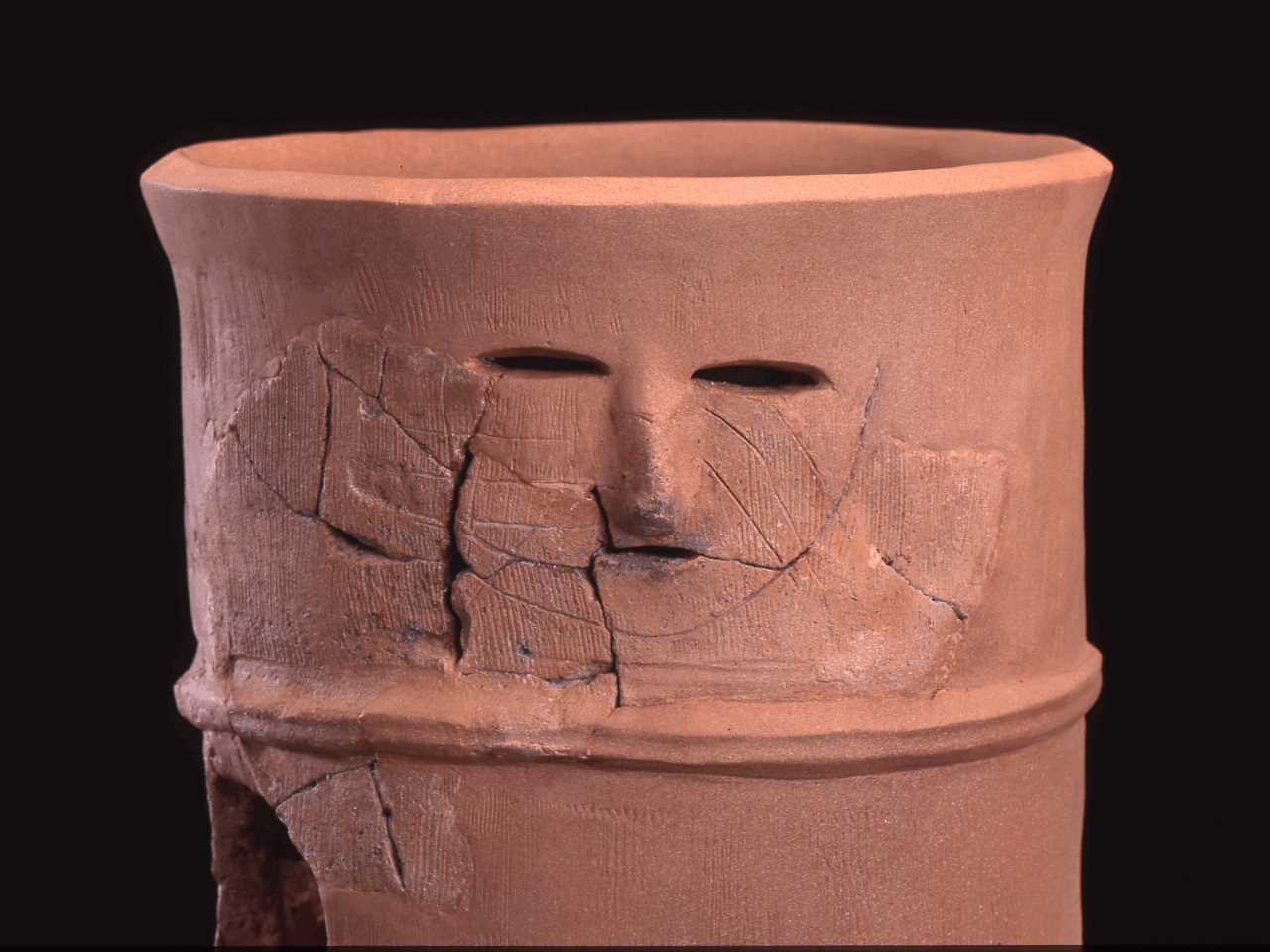 人面付円筒埴輪 | 前橋フィールドミュージアム