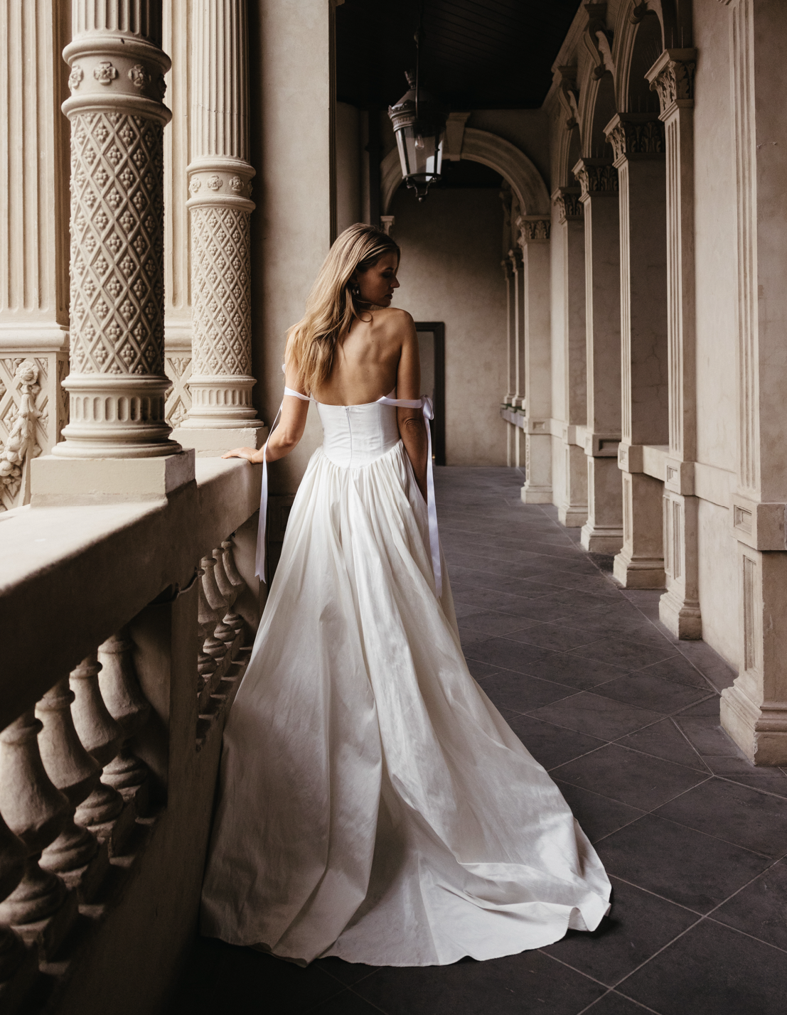 Romeo – Mae Bridal
