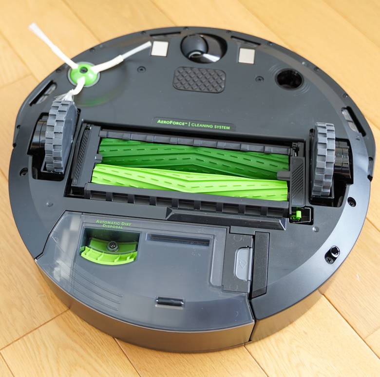 ルンバ i3+レビュー】自動ゴミ収集かつ音声操作対応で同社最安値の