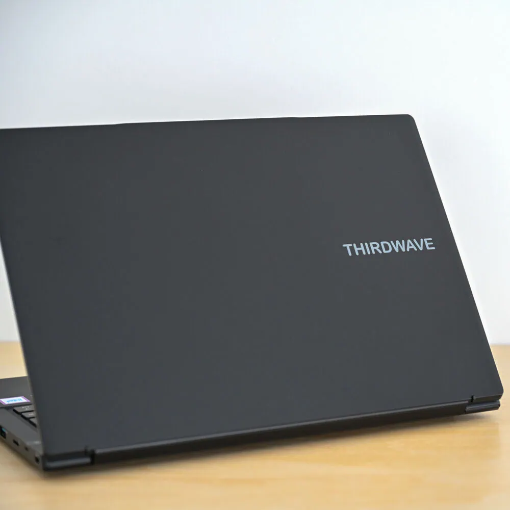 THIRDWAVE F-14MTLをレビュー！超軽量＆堅牢ボディのドスパラ14型