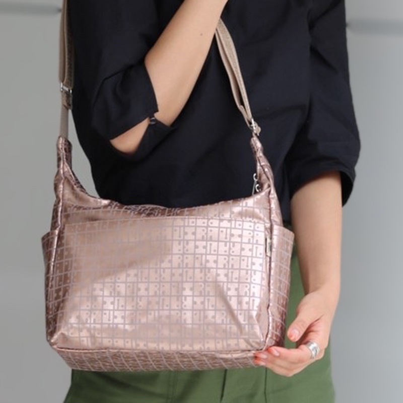 キキ2 アーチショルダー｜ヤマト屋 公式通販サイト｜軽い レディース