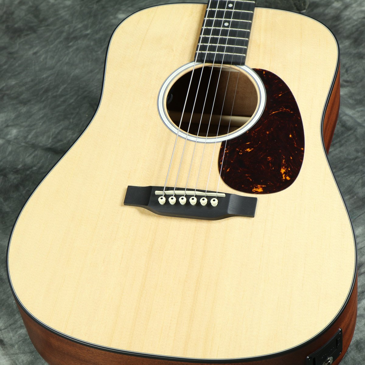 Martin / DJR-10E-02 Dreadnought Junior 【ピックアップ搭載