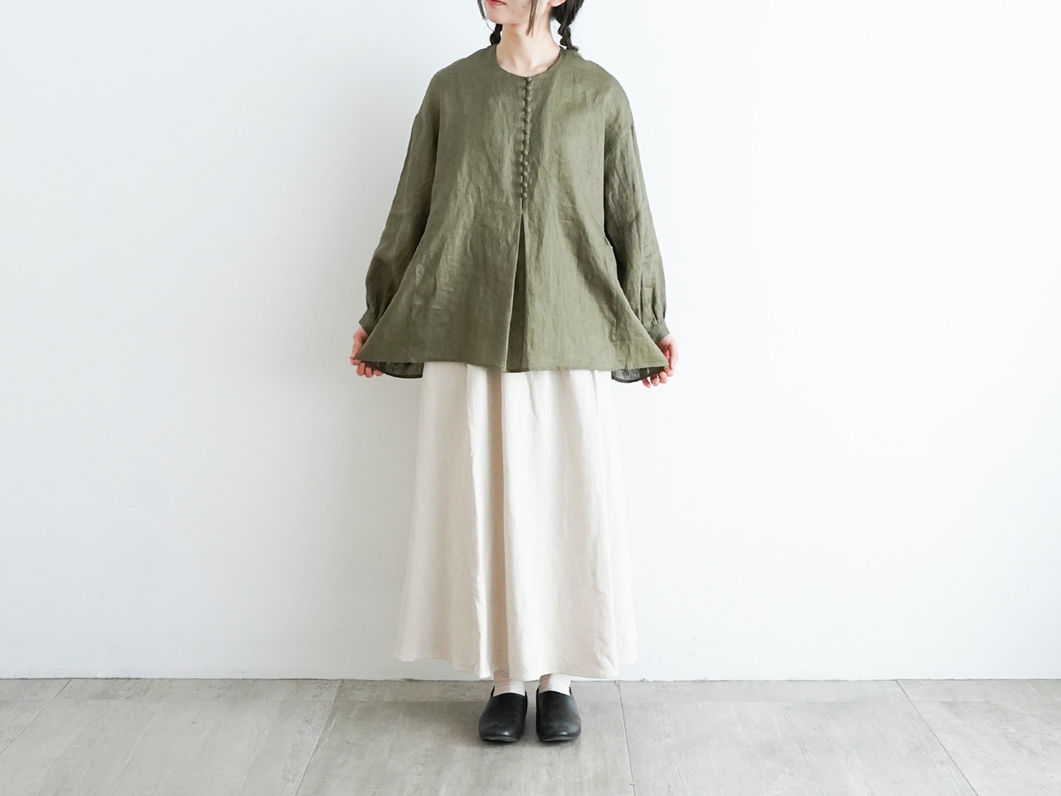 オオカミとフクロウ オオカミと窓辺の小さな灯り“長袖” | オオカミと