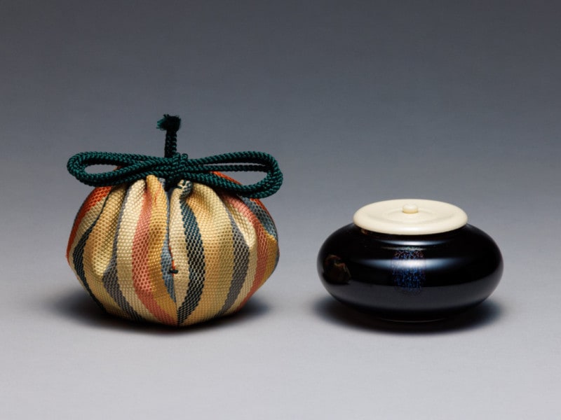 大海茶入 | 茶道具,点前道具 | 淡交社 茶道具と茶席のきものオンライン