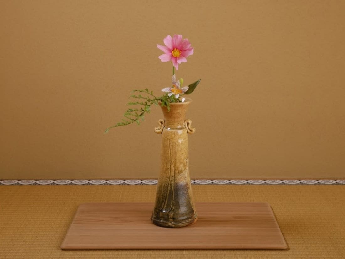 ラッパ形花入 | カタログ・パンフレット 掲載品,秋カタログ(No.424豊秋