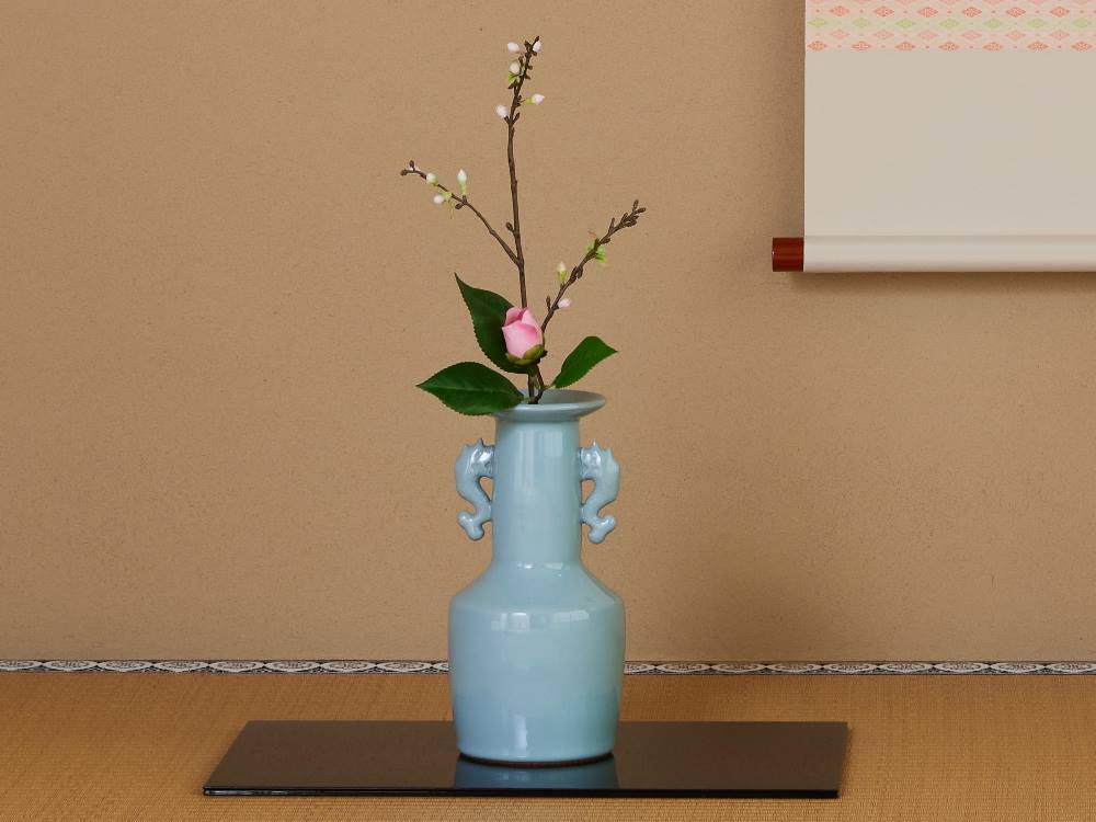 青磁 鯱耳花入 | カタログ・パンフレット 掲載品,春カタログ（No.224