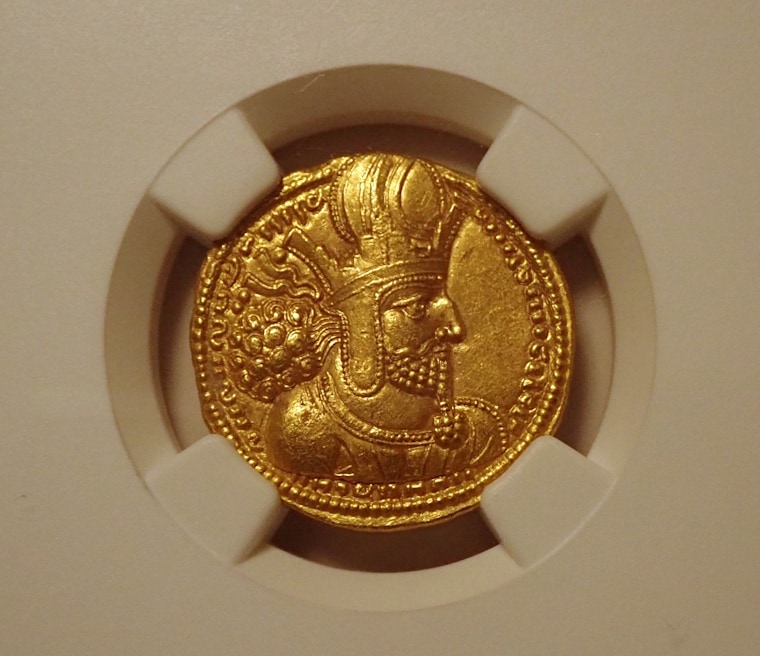 ササン朝ペルシア、シャープール1世のディナール金貨Ch AU鑑定
