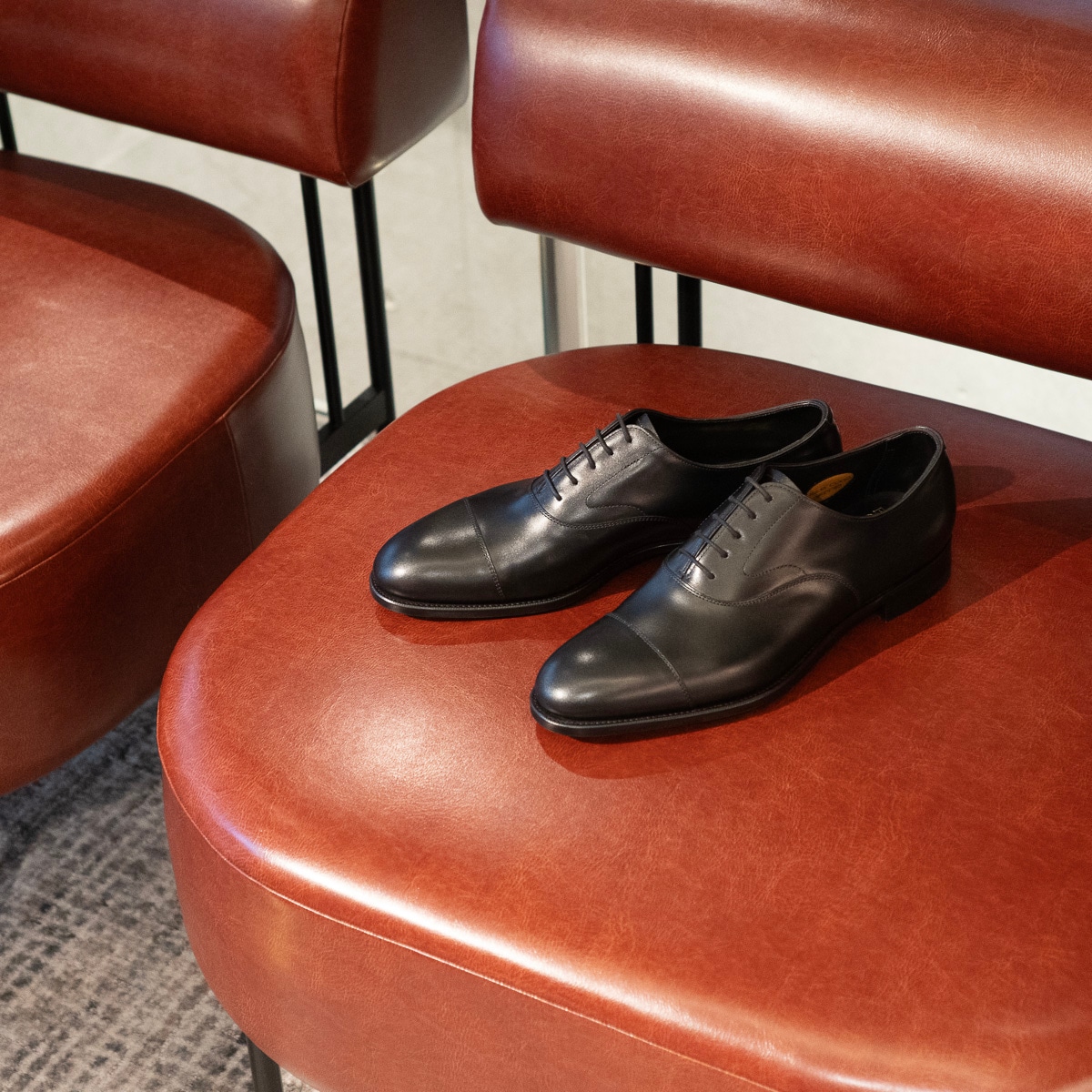 価格改定 3月2日より￥269,500（税込） エドワード・グリーン